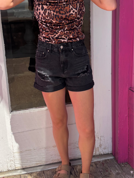 Veveret Distressed Black Shorts